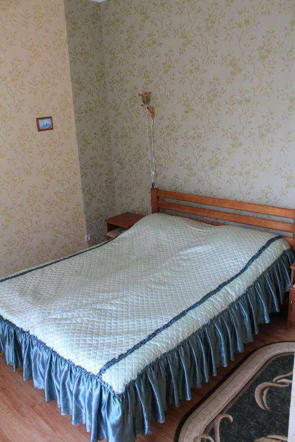 Kremin Hotel Kremenetsʼ Esterno foto